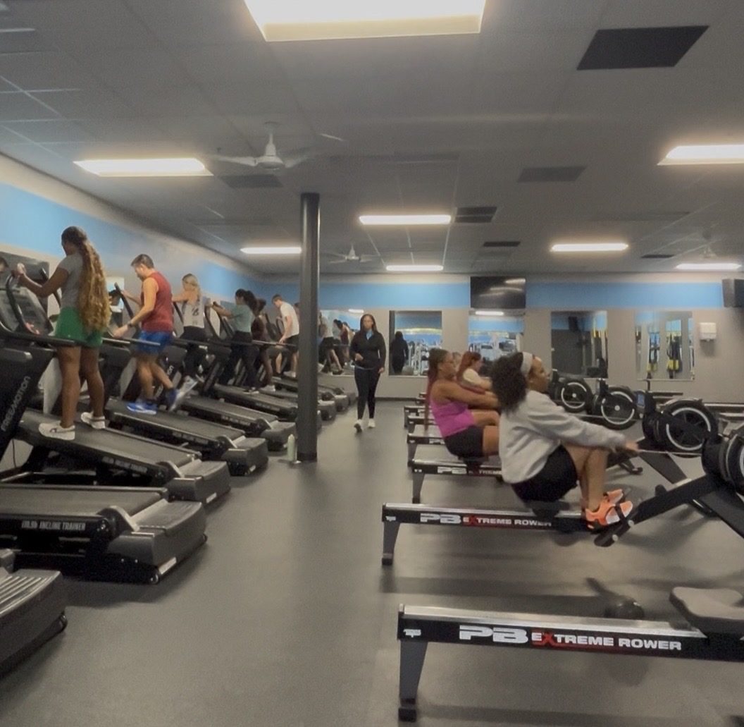 Group class on the rowers